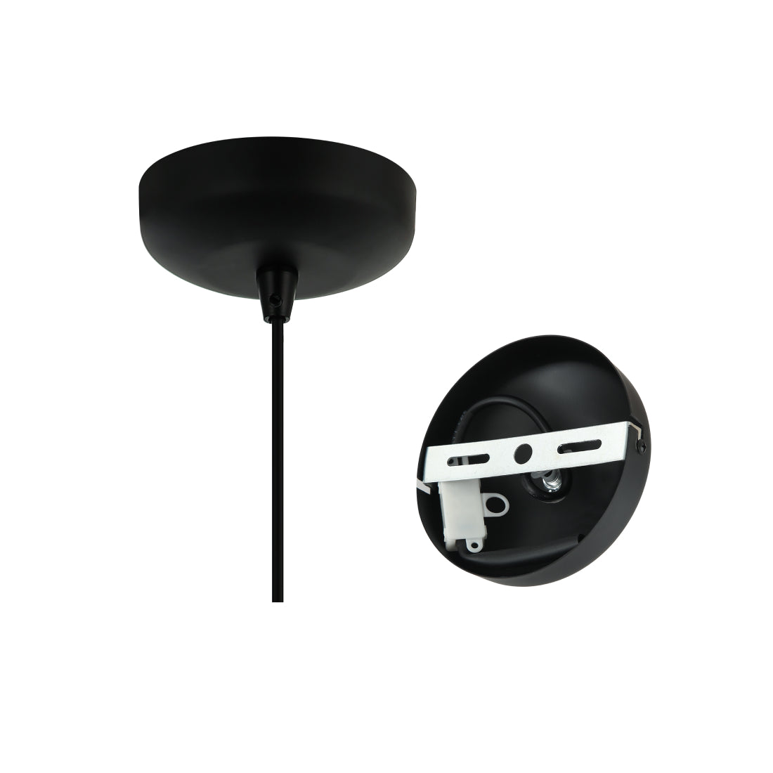 De Various Globo hanglamp in zwart heeft een Ø40 cm kap. Een moderne, stijlvolle tafellamp die een eigentijdse uitstraling biedt voor elk interieur.