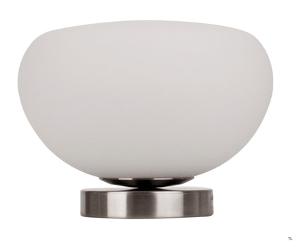 Chericoni Opalino tafellamp 1 licht Ø 22 cm, nikkel mat, vooraanzicht van het moderne ontwerp en de sfeervolle verlichting.