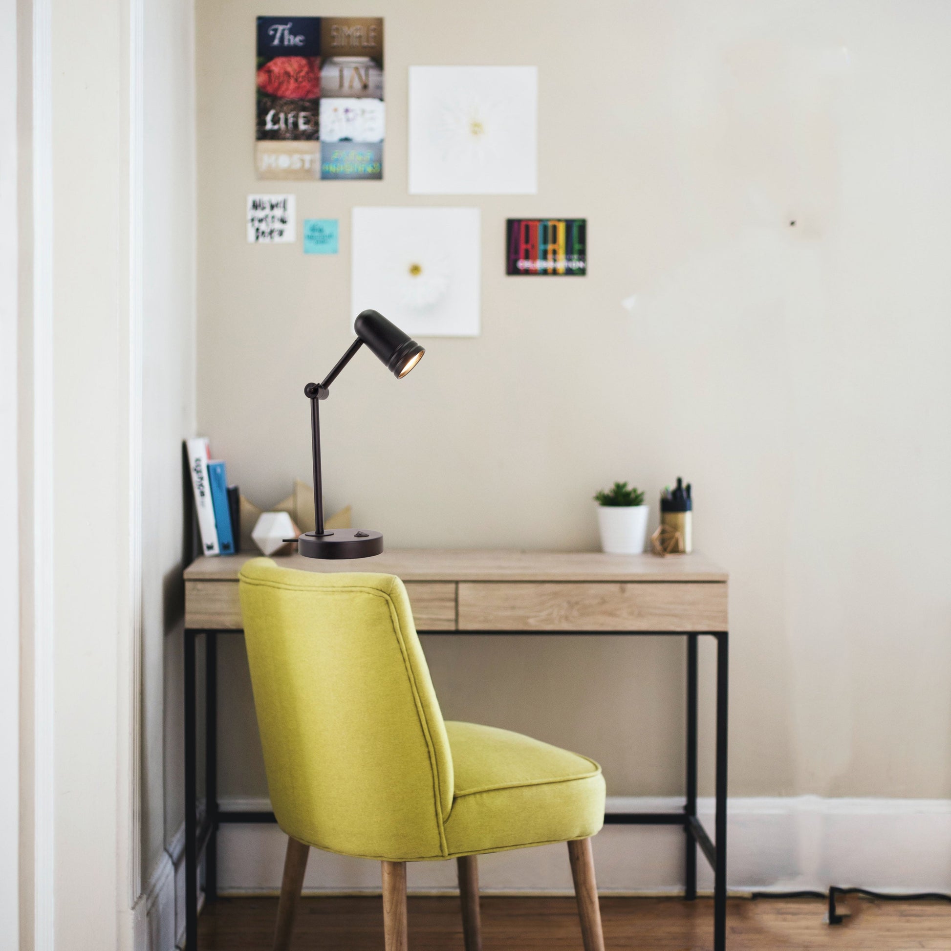 Tafellamp Chericoni Spero, zwart, 1-lichts, 6 cm, GU10 fitting. Compact en modern ontwerp voor sfeervolle verlichting.