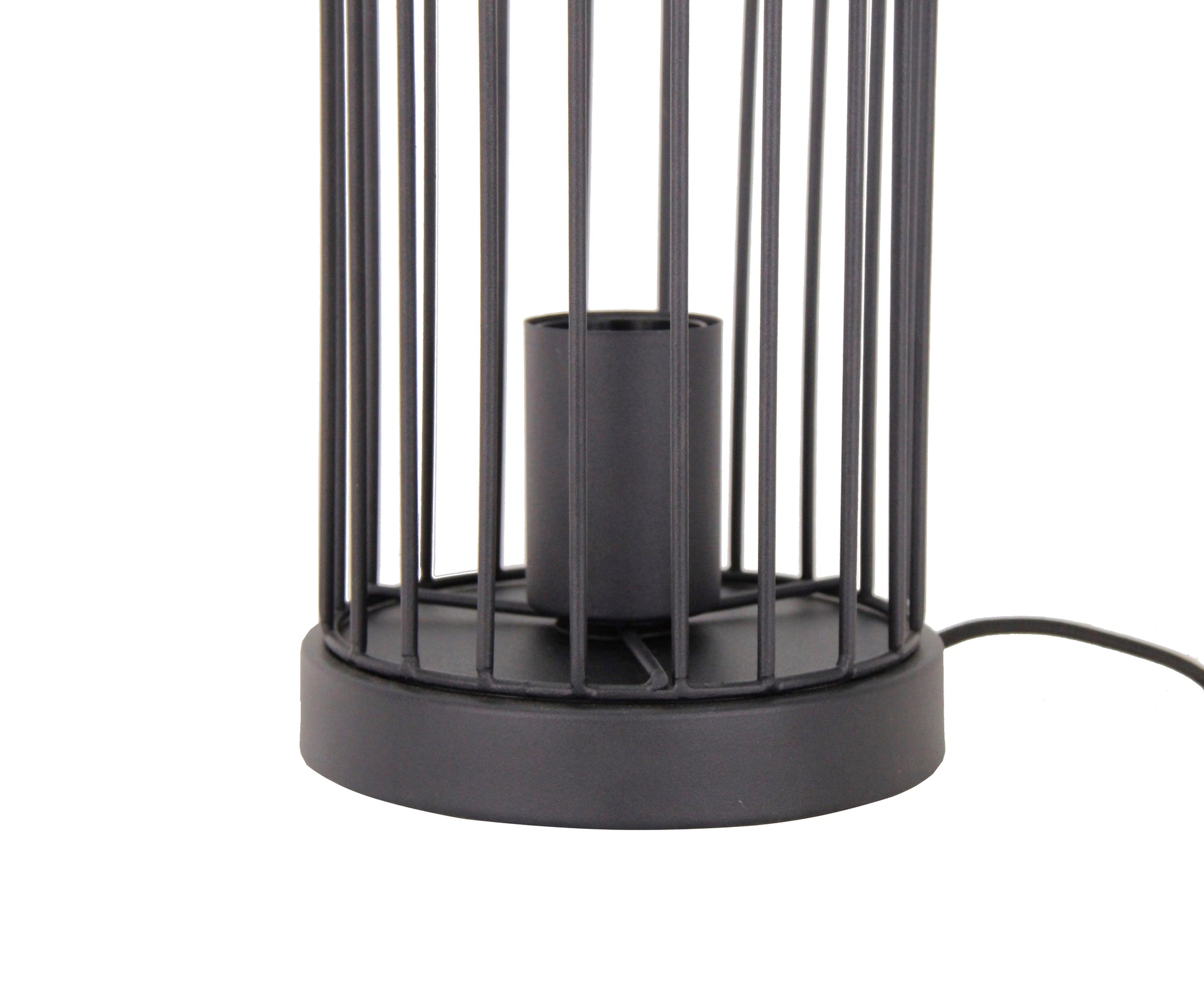 Chericoni Tavola tafellamp in zwart, met een ronde kap van Ø15 cm, geschikt voor één E27-lichtbron. Compact en stijlvol.