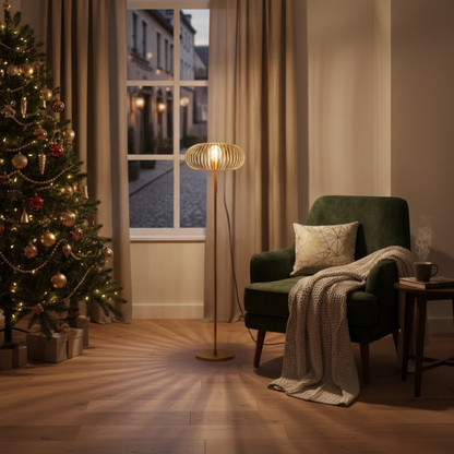 Curvato vloerlamp 1-lichts Ø40 cm in goud met elegante, ronde vormgeving.