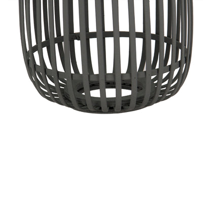 Deze grijze hanglamp uit de Woven serie voegt een moderne touch toe aan elke ruimte. Perfect voor boven de eettafel.
