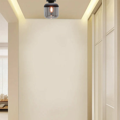 Zwarte Specchio Opaco Plafondlamp met een diameter van 21 cm. De lamp heeft een minimalistische en moderne vormgeving met een matte afwerking.