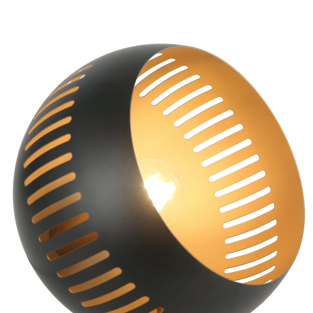 De Various Globe tafellamp in zwart heeft een Ø25 cm kap. Een moderne, stijlvolle tafellamp die een eigentijdse uitstraling biedt voor elk interieur.