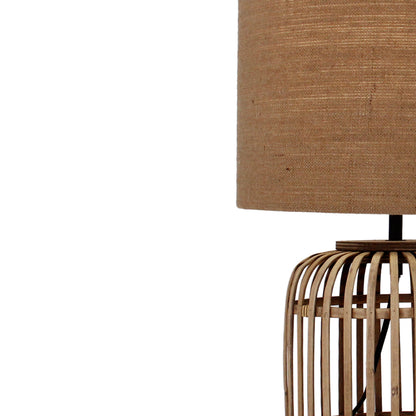 Close-up van het natuurlijke bamboe vlechtwerk van de Various Woven tafellamp Ø24 cm in beige tint.