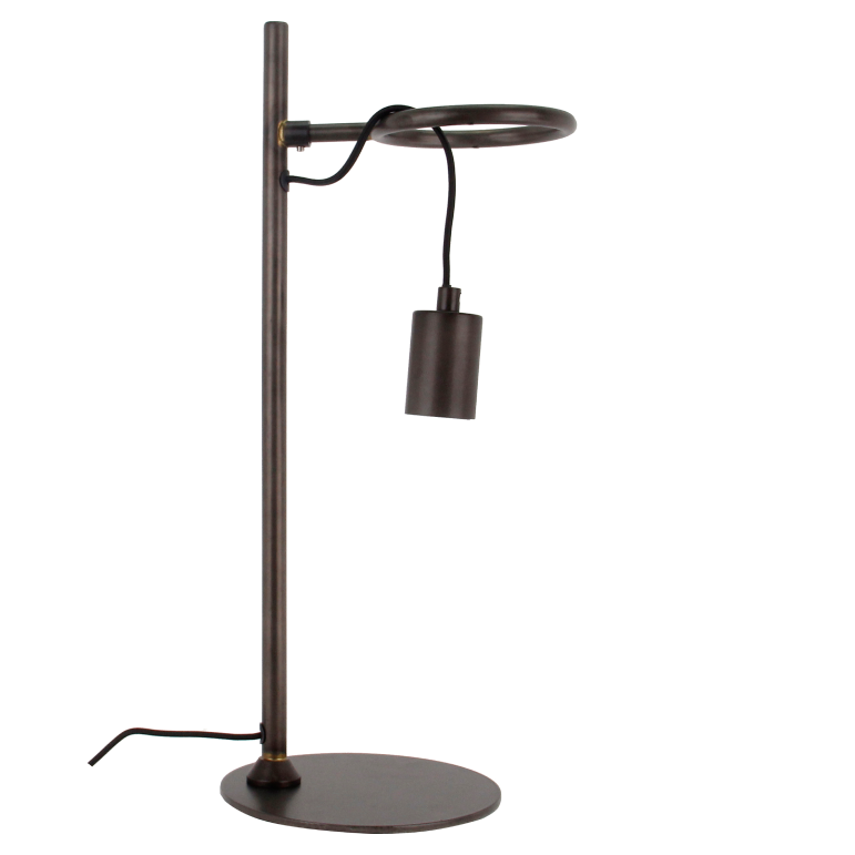 Een gedetailleerde blik op de zwarte Anello tafellamp. Perfect voor een industriële uitstraling in jouw interieur.