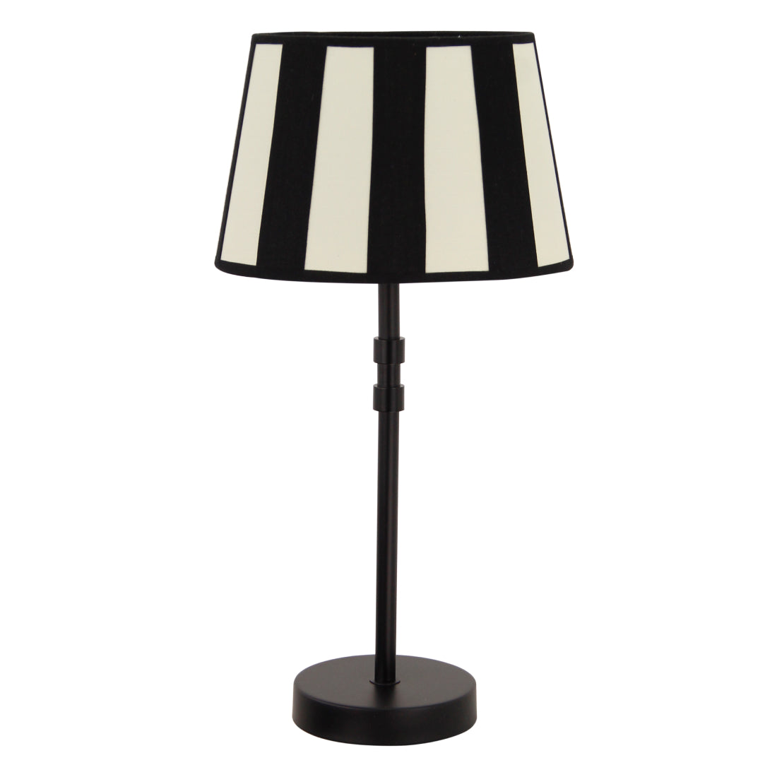 Creme lampenkap Oval voegt warmte en stijl toe aan elke ruimte. Perfect voor een gezellige sfeer en sfeervolle verlichting.