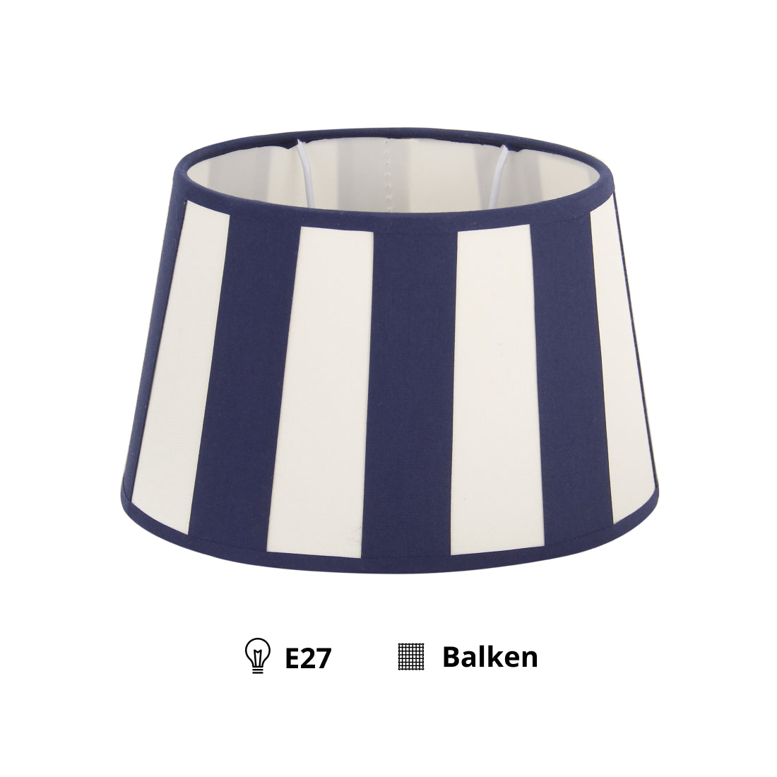 De crème lampenkap Oval in detail toont een verfijnde textuur. Perfect voor een warme en gezellige sfeer in huis.