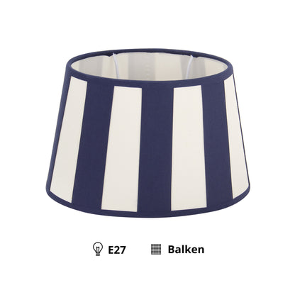 De crème lampenkap Oval in detail toont een verfijnde textuur. Perfect voor een warme en gezellige sfeer in huis.