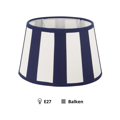 Deze gedetailleerde lampenkap in crème geeft een warme uitstraling. Perfect voor sfeervolle verlichting in jouw interieur.