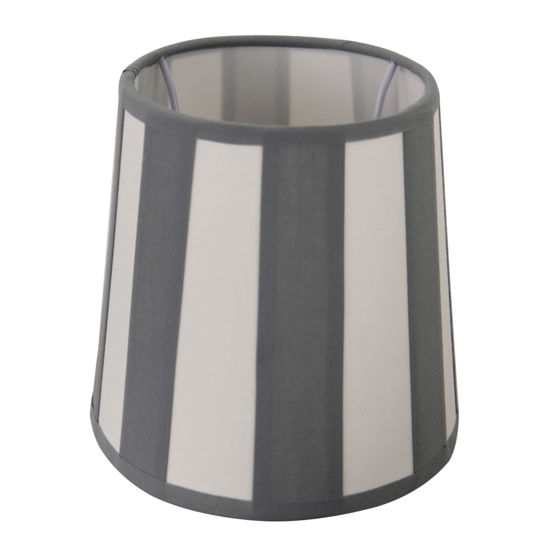 Detail van de ovale lampenkap in grijs, perfect voor een tijdloze ambiance. Ideaal voor sfeervolle verlichting in huis.