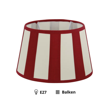 Deze rode lampenkap in modern design voegt een speelse touch toe aan je interieur. Perfect voor sfeervolle verlichting!