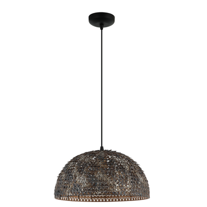 De zwarte Bilancia hanglamp combineert modern design met een sfeervolle uitstraling. Perfect voor boven de eettafel.