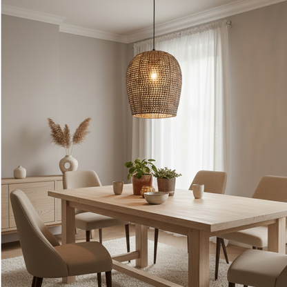 De zwarte Bilancia hanglamp heeft een modern design en biedt een unieke toevoeging aan je interieur.