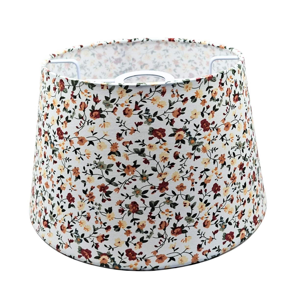 Embrace vintage charm with this cream floral lampshade. Perfectly complements bohemian and country-style interiors.