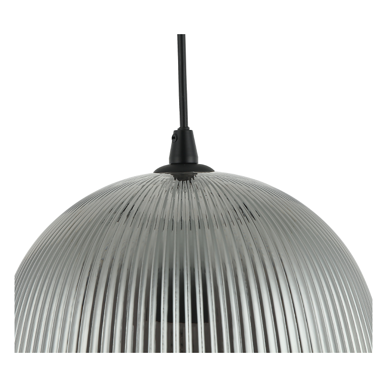 Detailfoto van de zwarte Bra hanglamp. Een blikvanger die een moderne sfeer toevoegt aan jouw interieur.