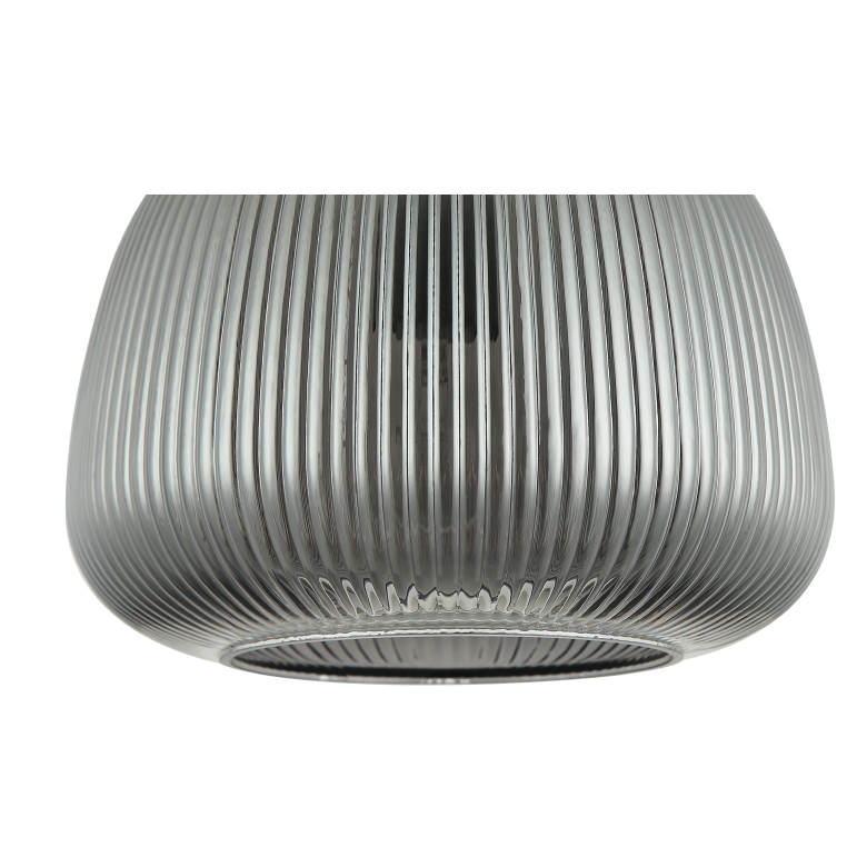 Een gedetailleerde blik op de elegante zwarte Bra hanglamp. Perfect voor een moderne en sfeervolle ambiance in huis.