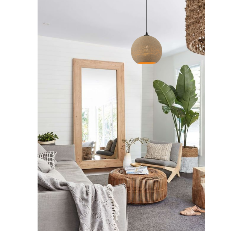Detailfoto van de bruine Carpi hanglamp met een moderne uitstraling. Perfecte keuze voor een sfeervolle ambiance in huis.