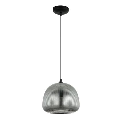 De zwarte Bra hanglamp in detail toont vakmanschap en stijl. Perfect voor een eigentijk interieur met karakter.