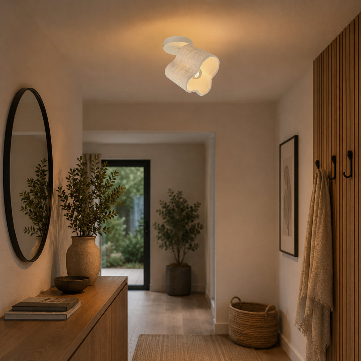 De crème Caspera plafondlamp brengt een warme, Japandi sfeer in elke ruimte. Geniet van de rustige uitstraling en elegantie.