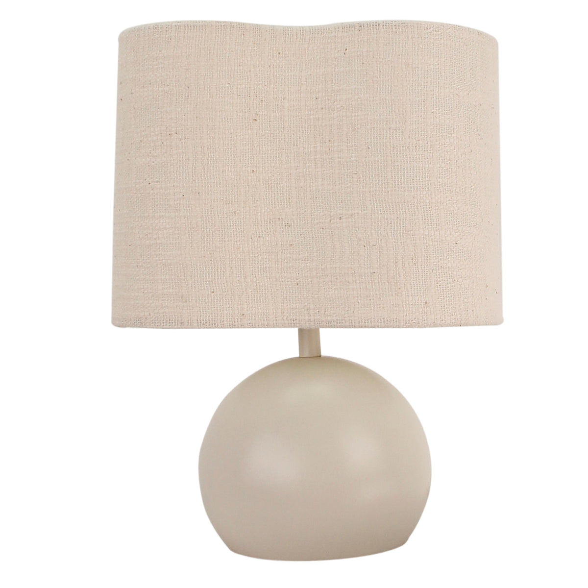 De Caspera tafellamp in crème straalt rust uit met zijn linnen afwerking. Perfect voor een Japandi-stijl interieur.