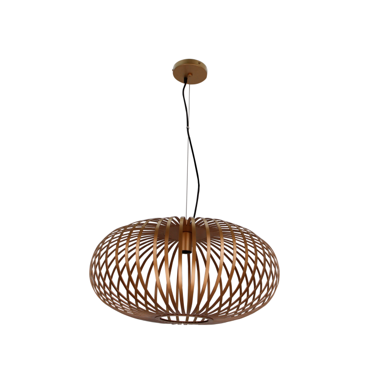 De gouden Curvato hanglamp straalt industriële elegantie uit. Perfect voor een sfeervolle ambiance boven de eettafel.