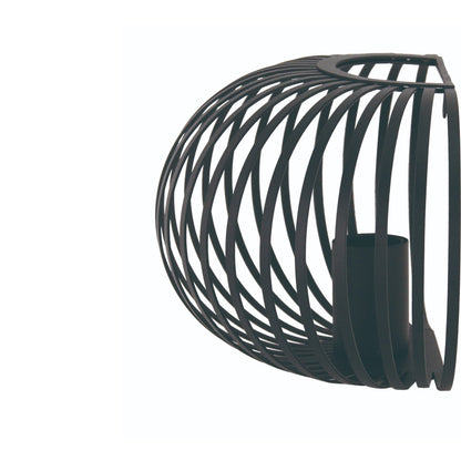 Detailweergave van de zwarte Curvato wandlamp met een industrieel design. Perfect voor een eigentijdse, stoere uitstraling.