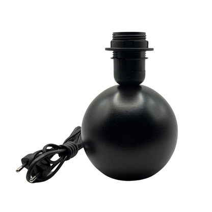 Bijzondere zwarte lampenvoet van 15 cm hoog, ideaal voor een minimalistische inrichting. Perfect voor diverse lampenkappen.