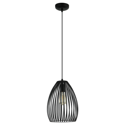 De zwarte Rho hanglamp voegt een moderne industriële touch toe aan je interieur.