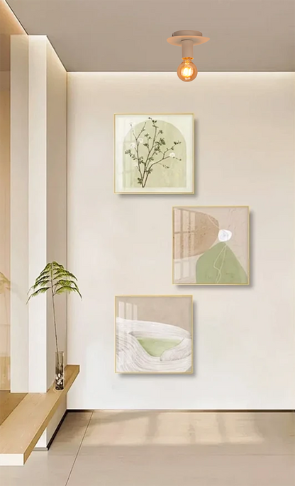 De roze Colorato plafondlamp brengt een speelse sfeer in je interieur. Perfect voor een kleurrijke touch in elke kamer.