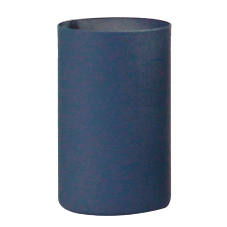 Deze detailfoto toont de zwarte plafondlamp Colorato met een eigentijdse uitstraling. Perfect voor een moderne inrichting.
