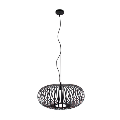 Detail van de zwarte Curvato hanglamp met een industrieel design.