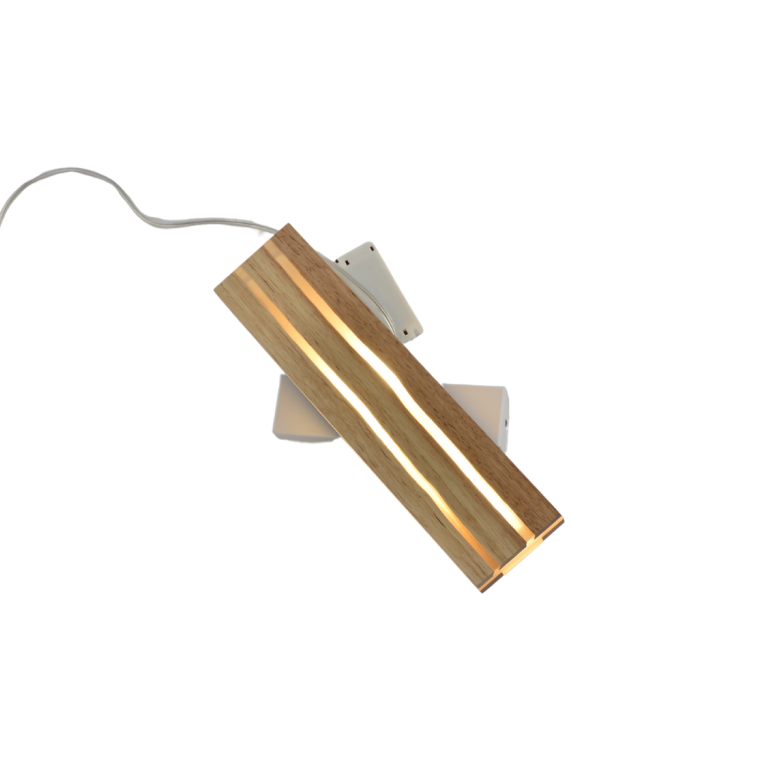 Natuurlijke houtwandlamp van Chericoni met een landelijke uitstraling. Perfect voor het creëren van een warme sfeer in huis.