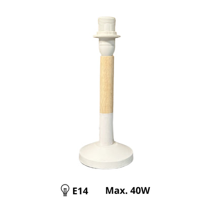 Deze witte lampenvoet met lichtbruine accenten voegt een Scandinavische charme toe aan jouw interieur.