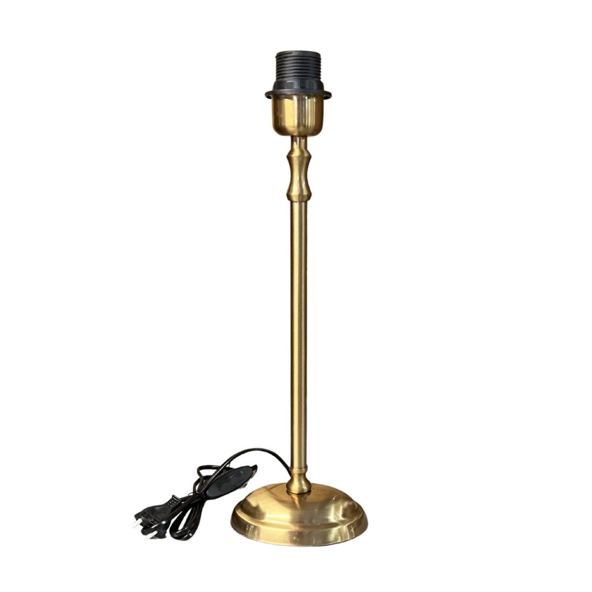Gedetailleerde opname van een messing lampenvoet van 39,5 cm.