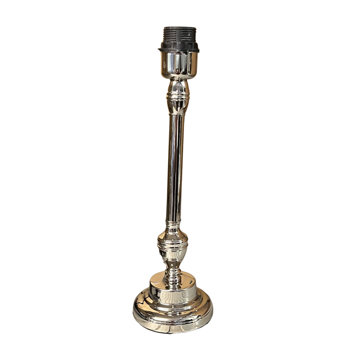 Strakke nikkel lampenvoet van 33,5 cm, perfect voor het creëren van een moderne uitstraling in jouw interieur.