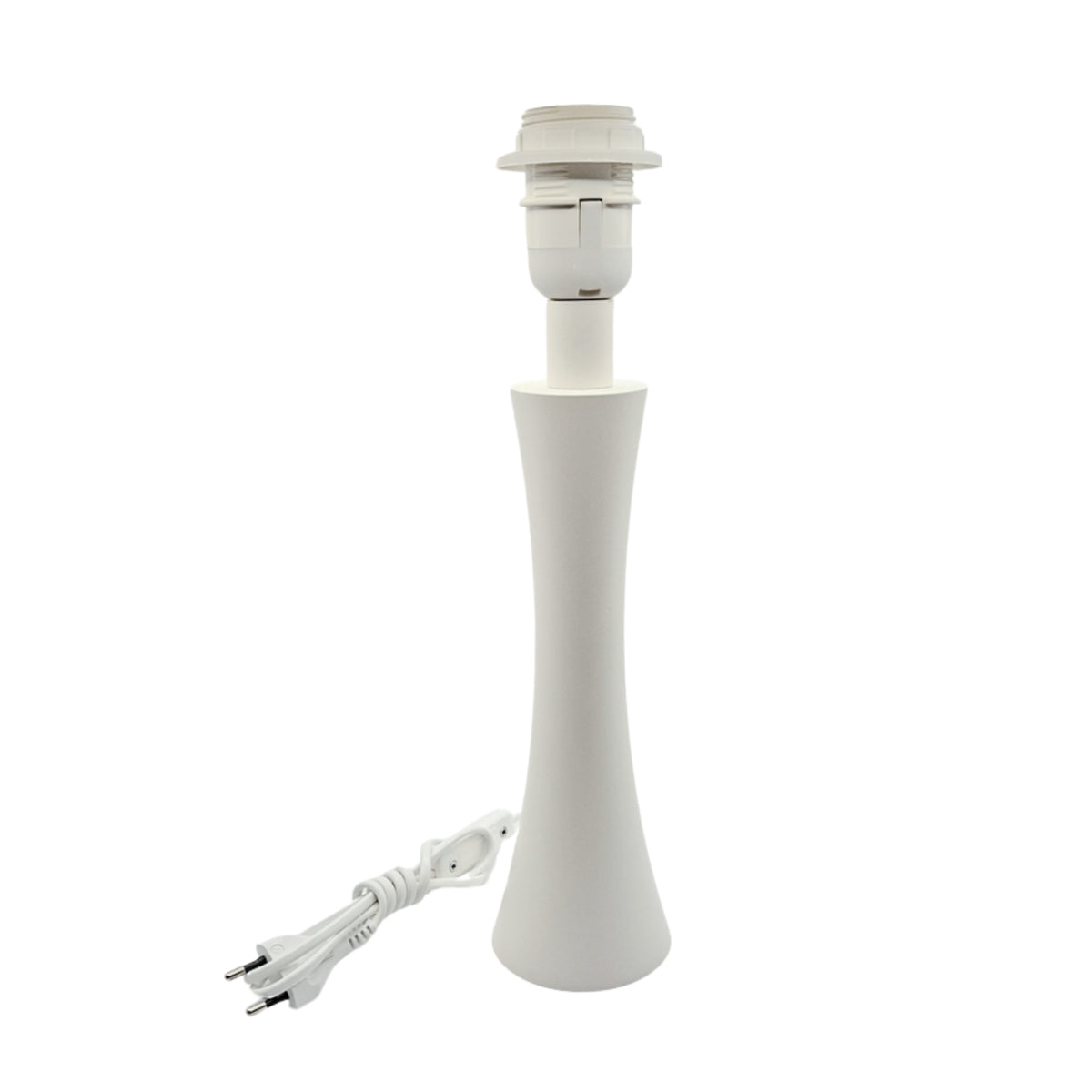 Deze witte lampenvoet van 31 cm voegt een frisse uitstraling toe aan je interieur. Perfect voor een persoonlijke lamp.