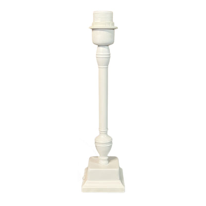 Deze witte lampenvoet van 34 cm voegt een frisse touch toe aan je interieur. Perfect voor een stijlvolle uitstraling.