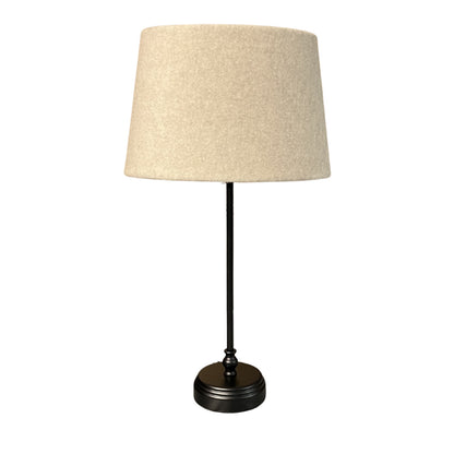 Deze zwarte lampenvoet van 33 cm geeft een eigentijdse touch aan je interieur. Perfect voor een stijlvolle basis.