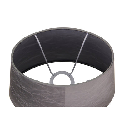 Deze antracieten lampenkap in ovale vorm voegt tijdloze elegantie toe aan jouw interieur.