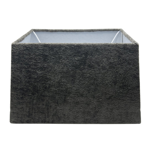 Met zijn tijdloze antracietkleur biedt deze lampenkap een moderne uitstraling. Perfect voor elke interieurstijl.