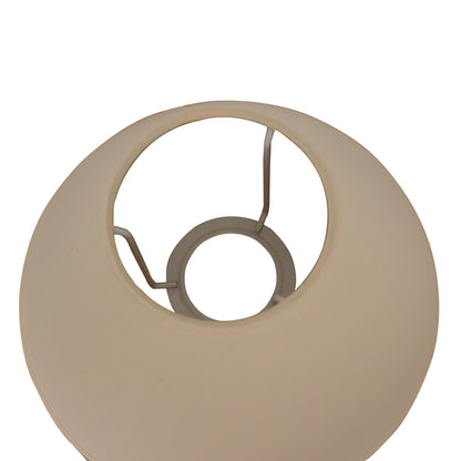 Deze beige lampenkap geeft een warme, uitnodigende uitstraling aan je interieur. Perfect voor sfeervolle verlichting.