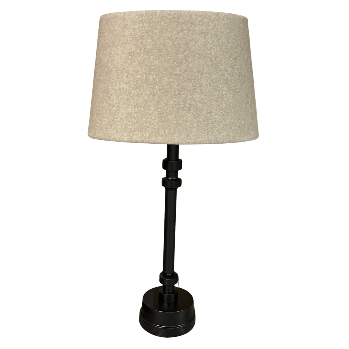 Warm and inviting, this beige oval lampshade enhances any modern interior. Perfect for creating a cozy ambiance.