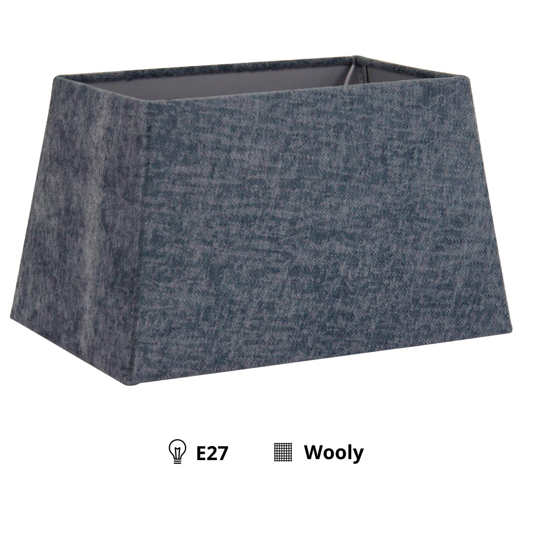 Een lichtblauwe lampenkap met een strakke rechthoekige vorm. Perfect voor een frisse uitstraling in elke kamer.