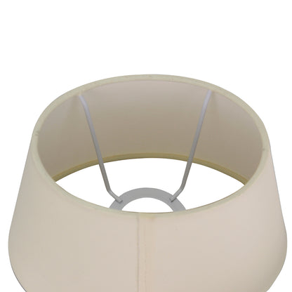 Deze crèmekleurige lampenkap voegt een warme sfeer toe aan elke ruimte. Perfect voor een stijlvolle inrichting.