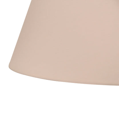 Een gedetailleerde kijk op de crèmekleurige lampenkap Oval. Voegt een warme, uitnodigende sfeer toe aan elk interieur.