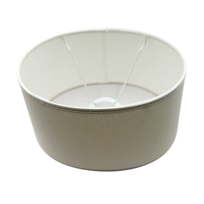 Detail van de stijlvolle crèmekleurige lampenkap Oval. Perfect voor een moderne uitstraling in ieder interieur.