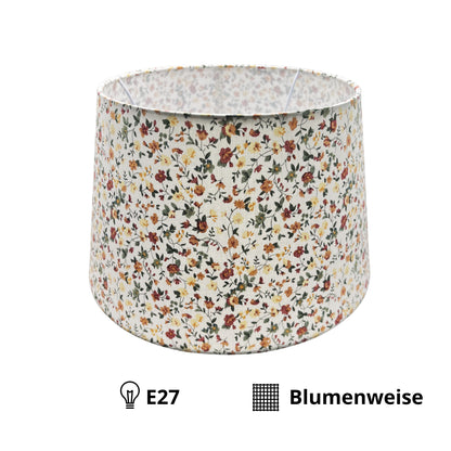 Deze crèmekleurige lampenkap in drumvorm is een stijlvolle aanvulling op je interieur. Perfect voor een warme sfeer!