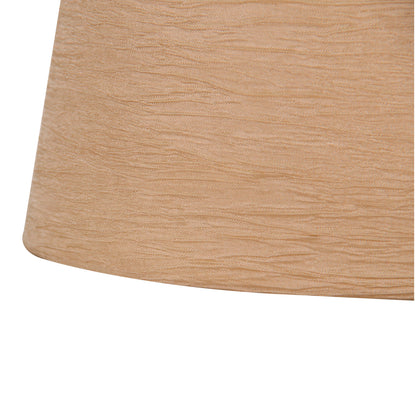 Deze crèmekleurige lampenkap voegt een moderne touch toe aan je interieur.