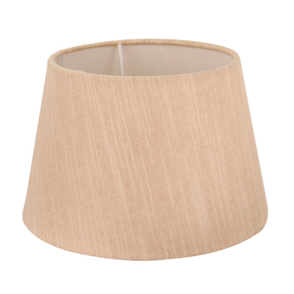 Deze crèmekleurige lampenkap met een frisse uitstraling brengt warmte in elke ruimte. Perfect voor een gezellige sfeer.